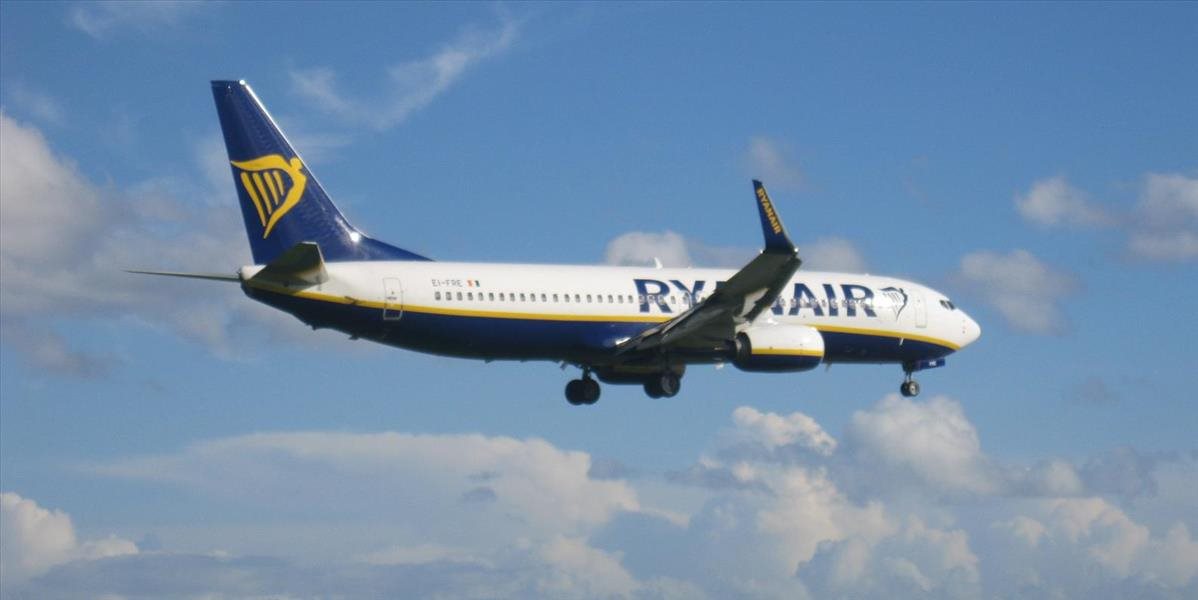 Ryanair dosiahol rekordný ročný zisk, v ďalšom roku však očakáva pokles
