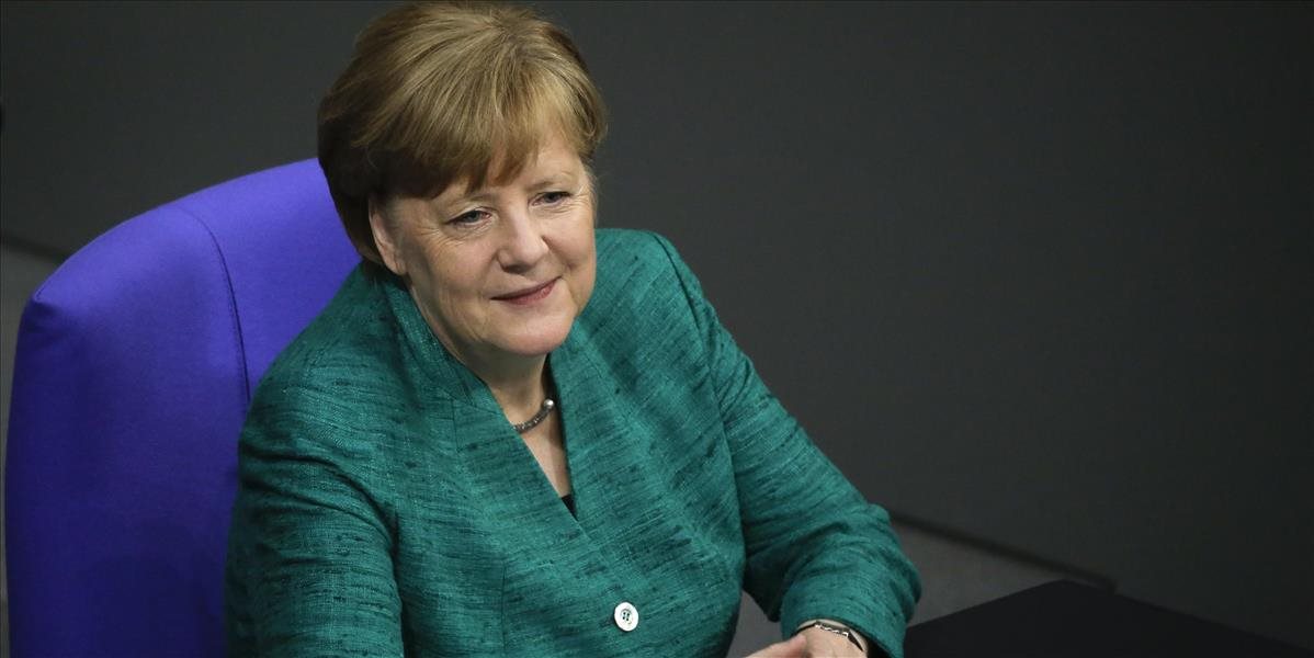 AfD ženie Merkelovú na súd za otvorenie hraníc imigrantom