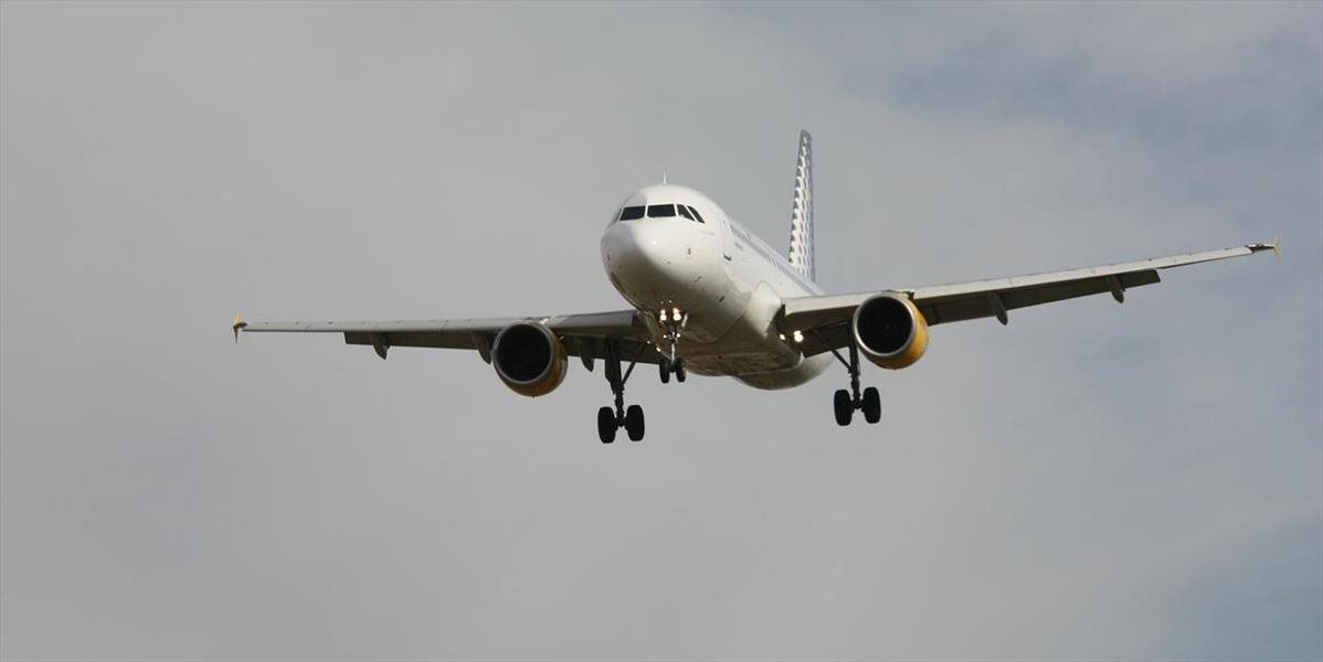 Lietadlo dánskej spoločnosti núdzovo pristálo v Bratislave, malo technické problémy