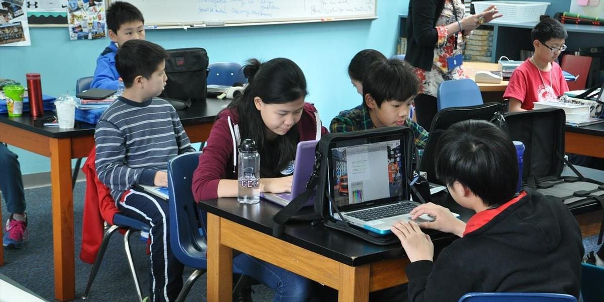 Čínski študenti sú pod absolútnym drobnohľadom: Špeciálne školské kamery sledujú aj toto!