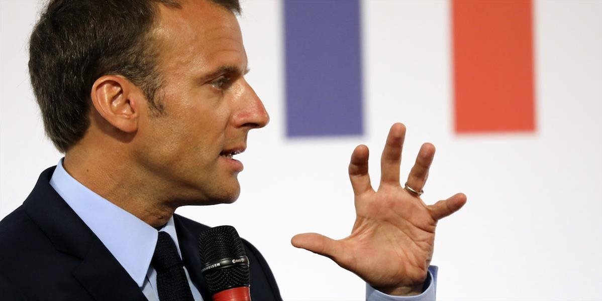 Emmanuel Macron prisľúbil plán boja proti obchodovaniu s drogami