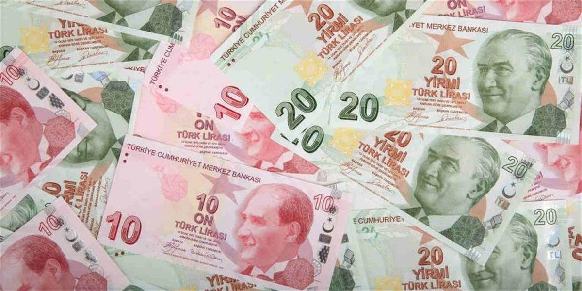 Turecká líra oslabila na historické minimum voči doláru