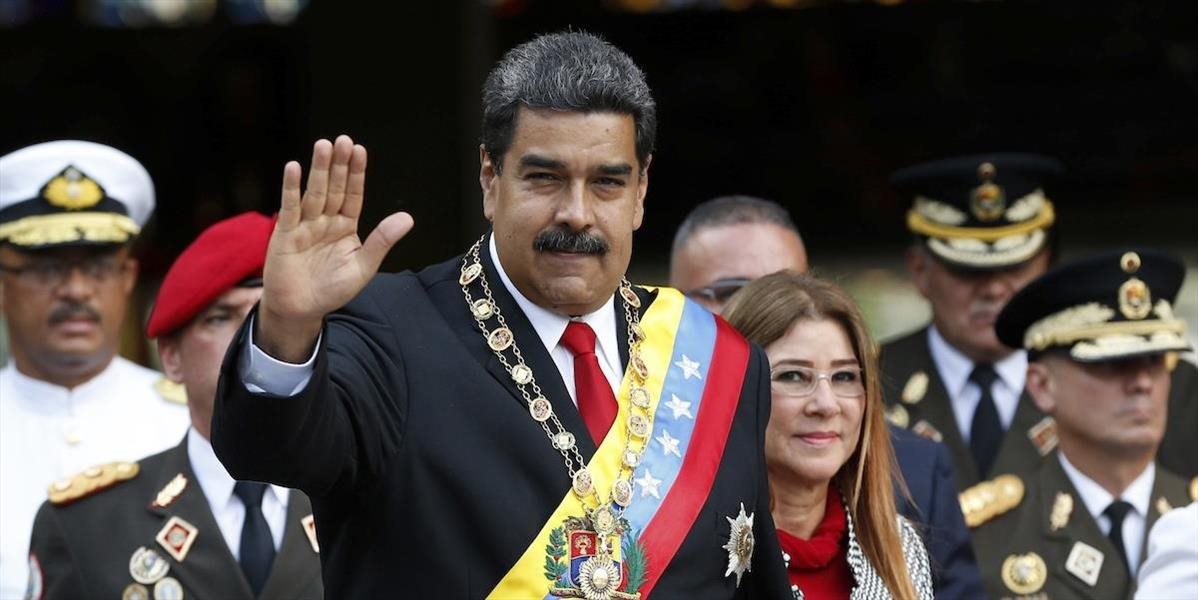 Venezuelský prezident Maduro zložil sľub na druhé funkčné obdobie, ktoré sa začne v januári