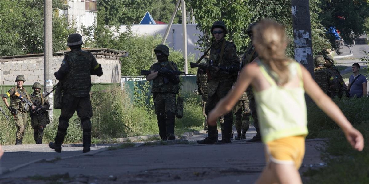 Nepokoje pokryli pozície ozbrojených síl Ukrajiny: Zaútočila "tretia sila"