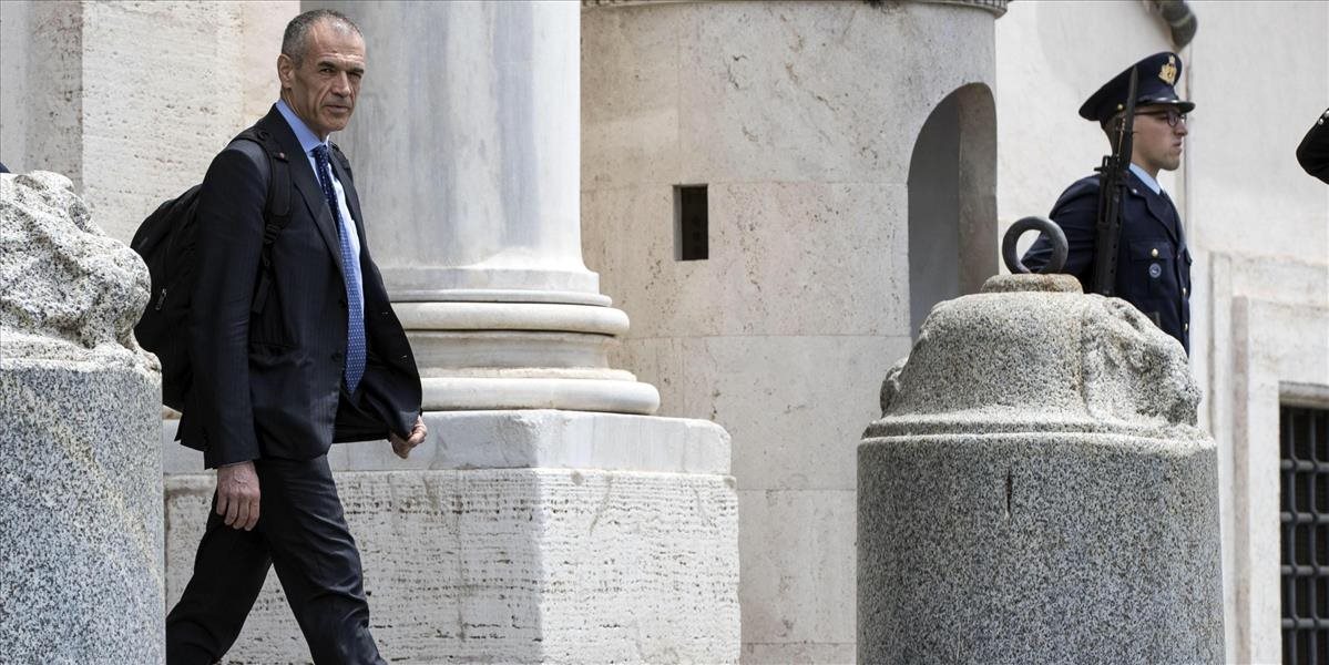 Taliansko: Ekonóm Cottarelli bol poverený zostavením novej vlády