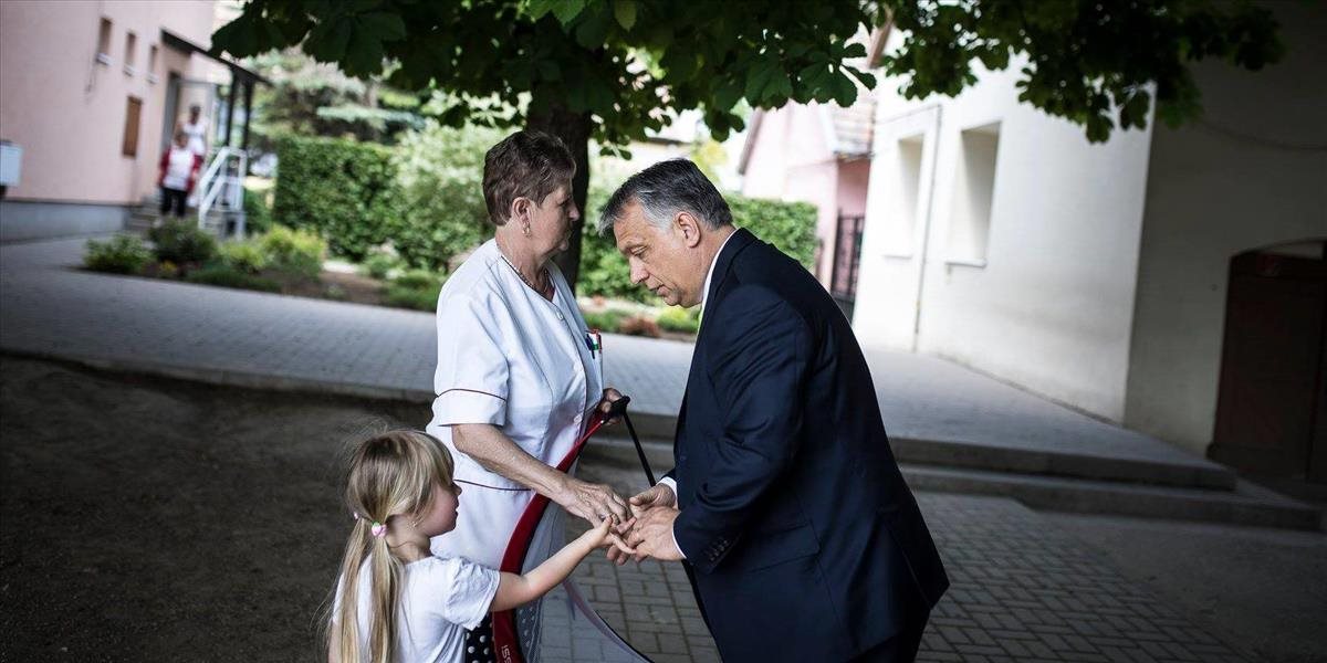 Orbán chce v krajine podporiť pôrodnosť Maďarov. „Demografia je mojou prioritou“