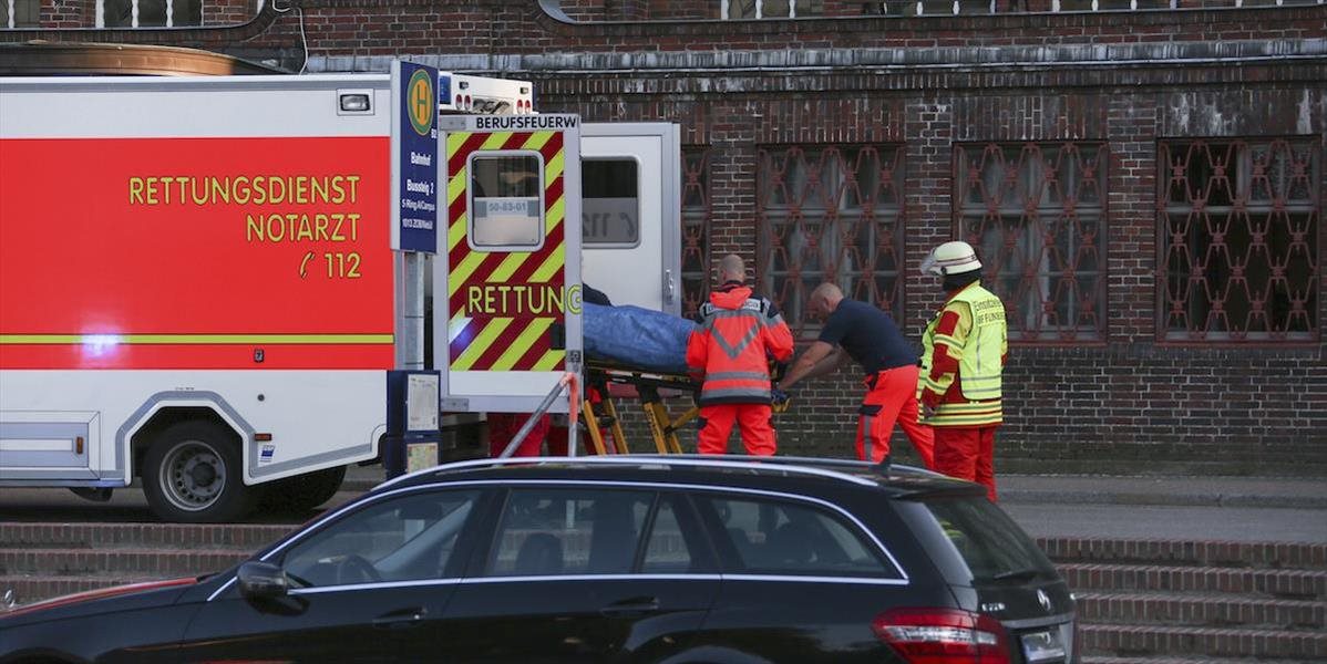 AKTUALIZOVANÉ Vo vlakovej súprave IC v Nemecku došlo k útoku nožom, ozbrojenca zastrelili