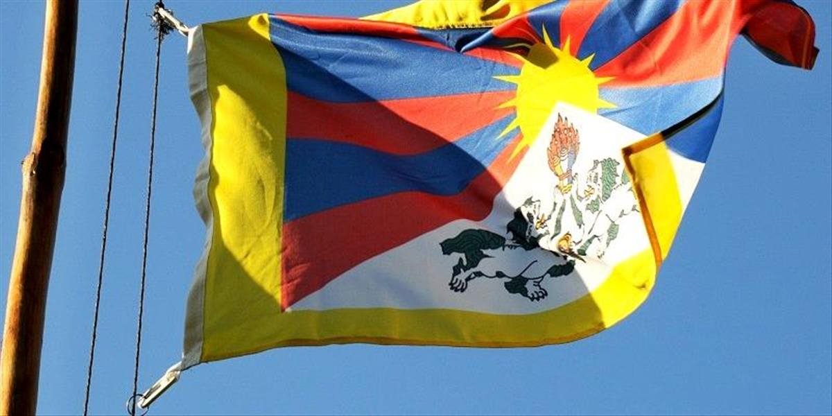 Zákrok polície v Čechách proti tibetským vlajkám bol nezákonný, potvrdil NSS