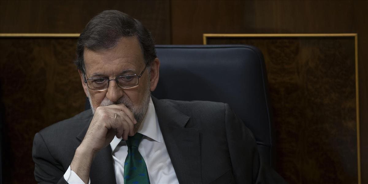 V Španielsku hrozí v piatok vyslovenie nedôvery vláde premiéra Rajoya
