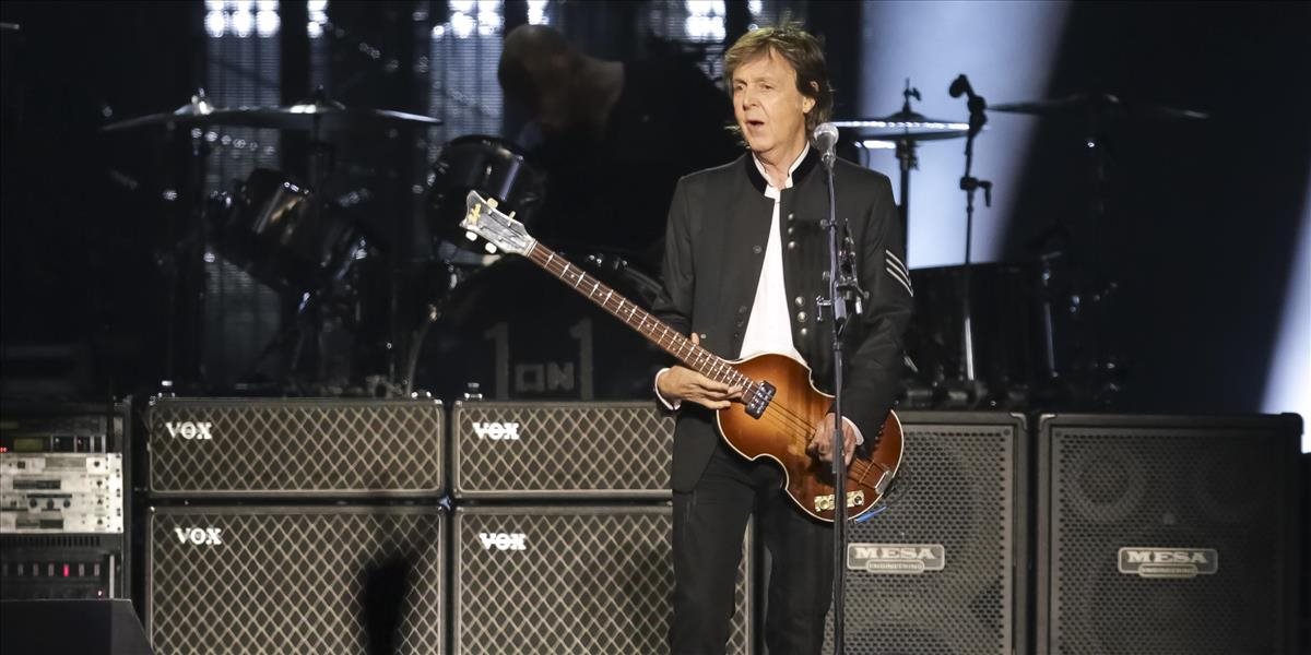Paul McCartney prekvapil fanúšikov tajným koncertom v Liverpoole