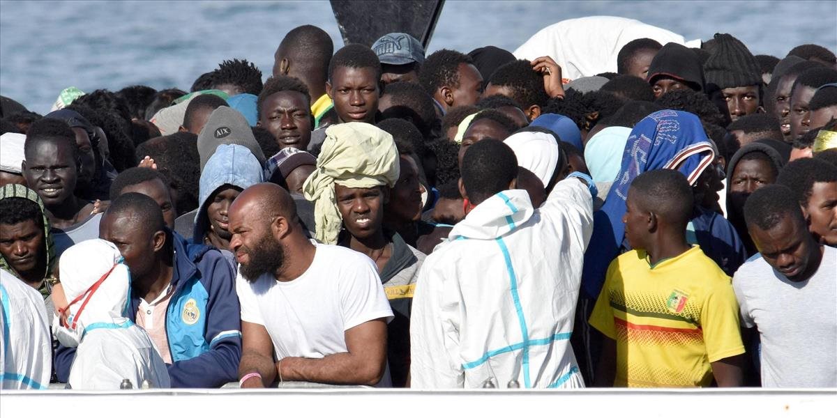 Španielska vláda očakáva lode so 630 migrantmi vo Valencii v nedeľu ráno
