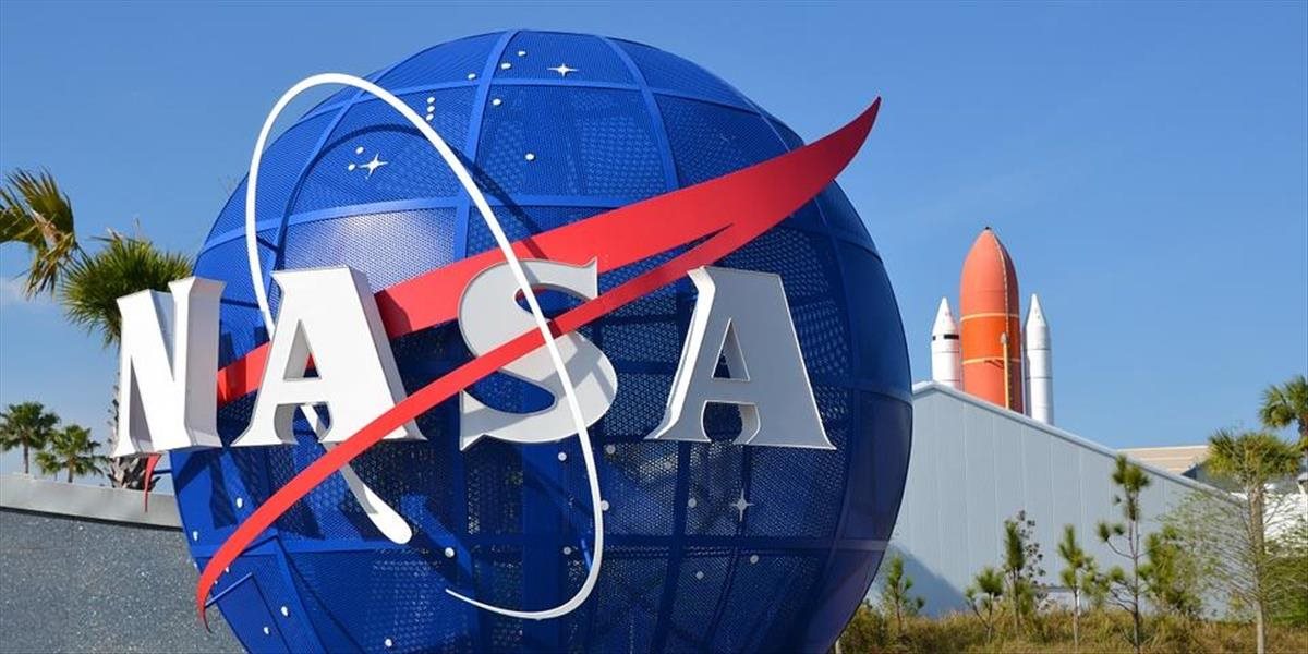 FOTO Žena preventívne zažalovala NASA: Vlastní totiž niečo, čo by mohli chcieť