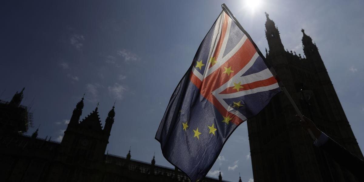 Snemovňa lordov v Británii schválila kľúčový zákon o vystúpení z Európskej únie