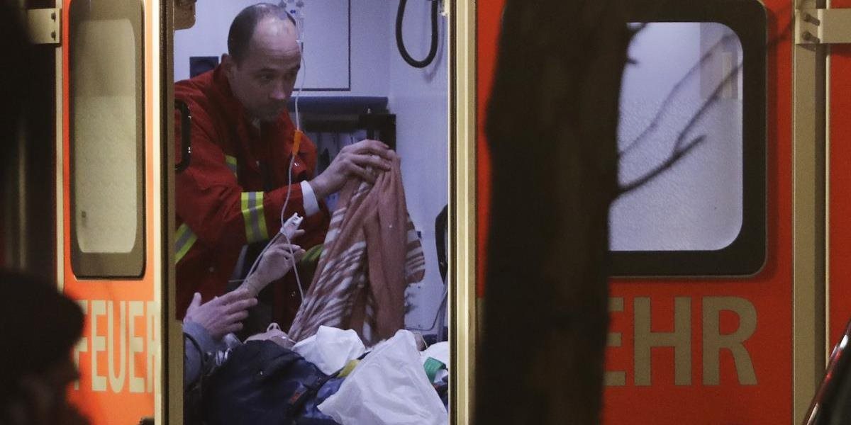 Dobrovoľní hasiči potrebovali pomoc, v podzemnej šachte sa intoxikovali