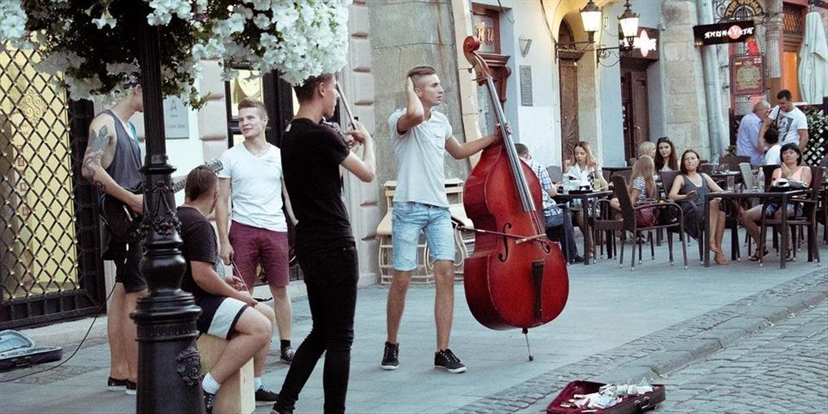 Ulice Bratislavy opäť ožijú pouličnou hudbou
