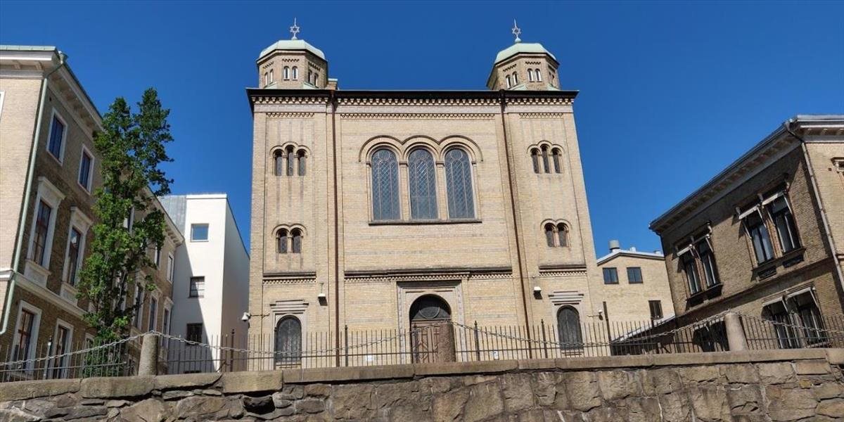 Za vlaňajší útok na synagógu v Göteborgu odsúdili dvoch Palestínčanov a Sýrčana