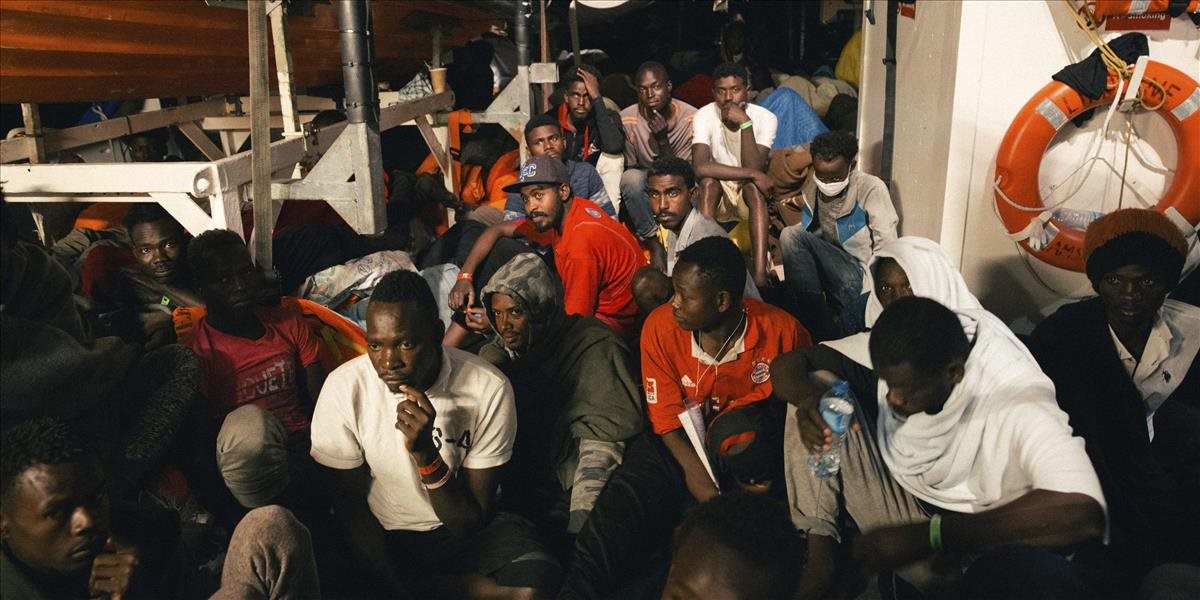 Migrantov z lode organizácie Mission Lifeline prijme osem členských štátov