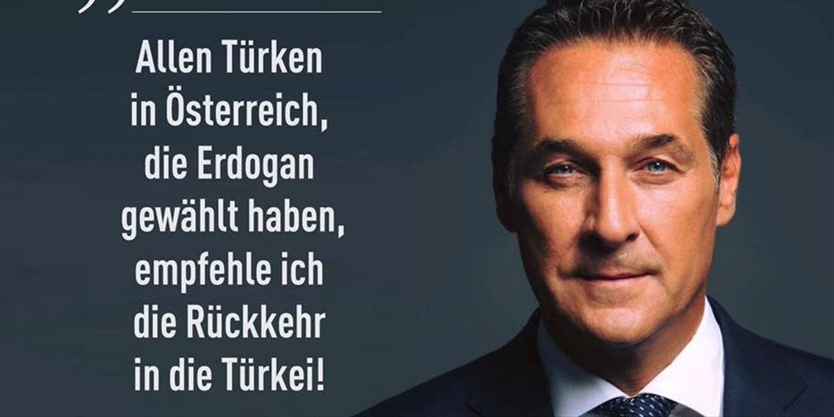 Rakúsky vicekancelár odporučil Turkom, ktorí volili Erdogana, aby krajinu opustili