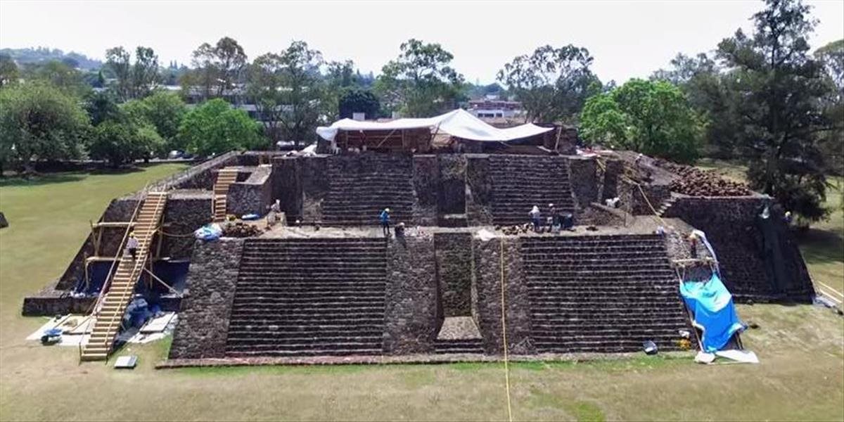 VIDEO Škody po zemetrasení odhalili vo vnútri aztéckej pyramídy staršiu stavbu