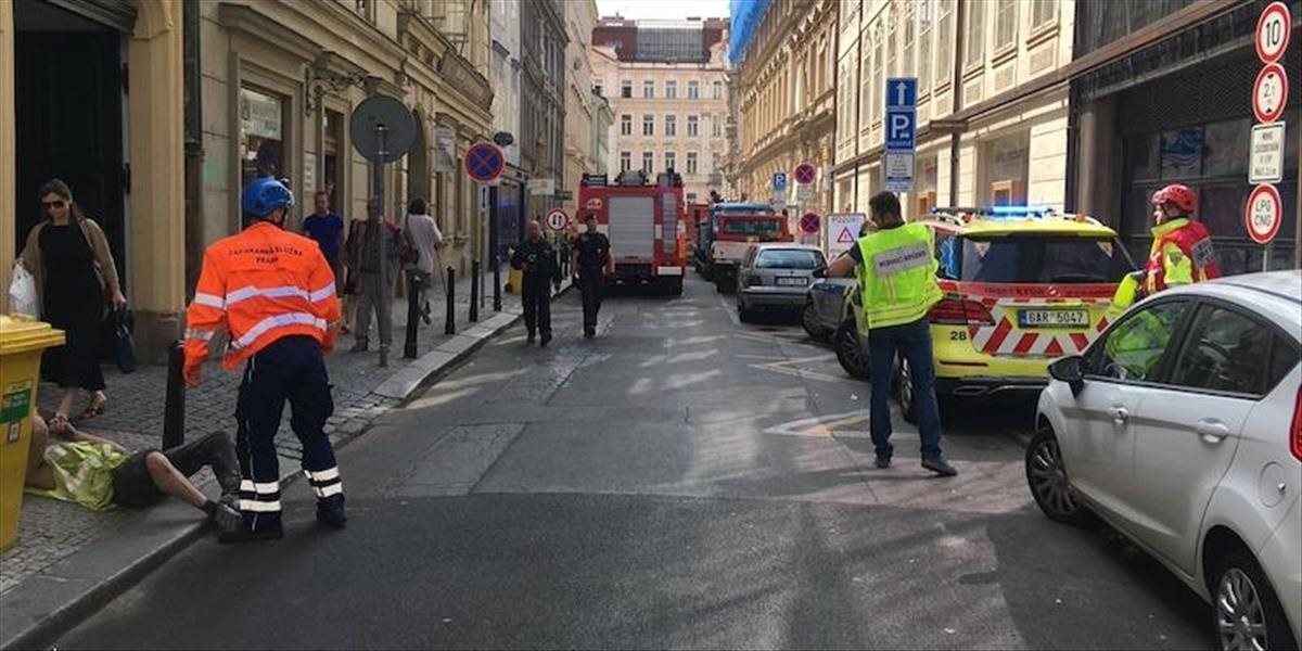 AKTUALIZOVANÉ V Prahe prerušili pátranie po zavalených, zrútila sa ďalšia časť stropu