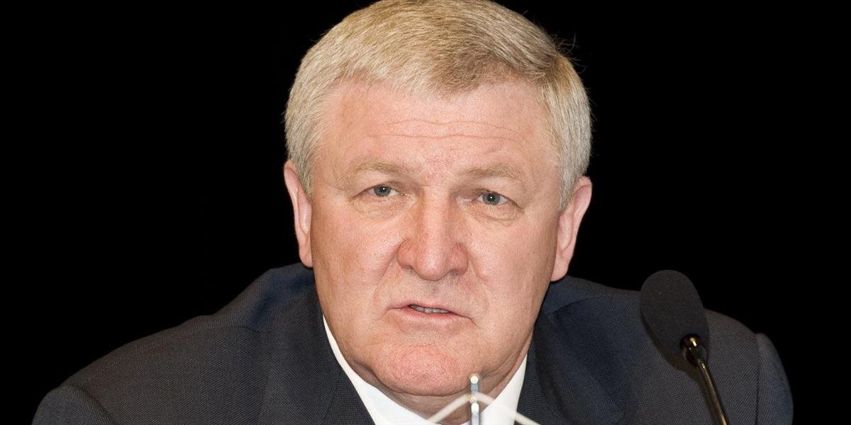 Ukrajinský exminister obrany Ježeľ dostal v Bielorusku štatút utečenca