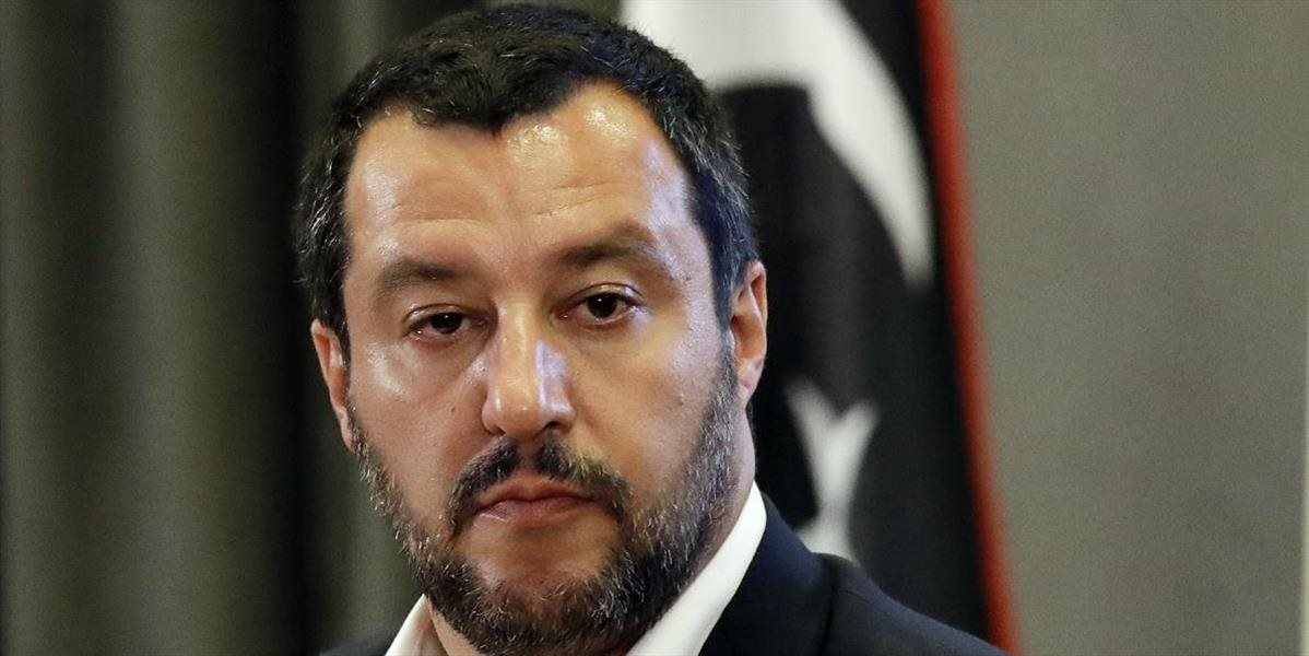 Salviniho strana navrhla zákon, ktorý vráti kríže do verejných budov a prístavov