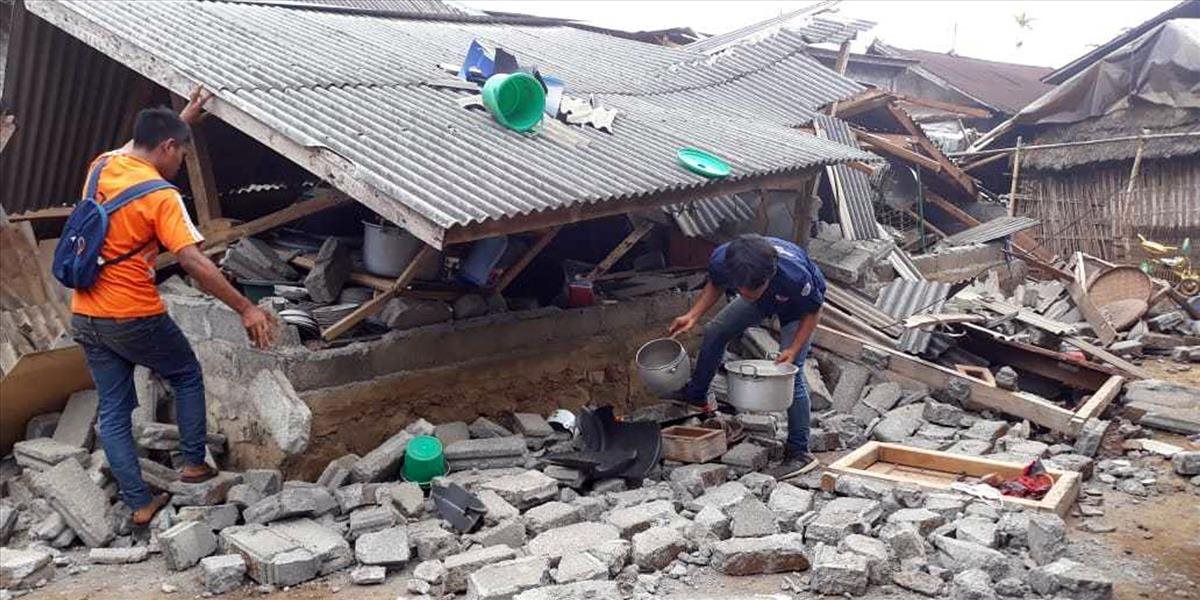 VIDEO Pobrežie ostrovov Lombok a Bali zasiahlo zemetrasenie s magnitúdou 7