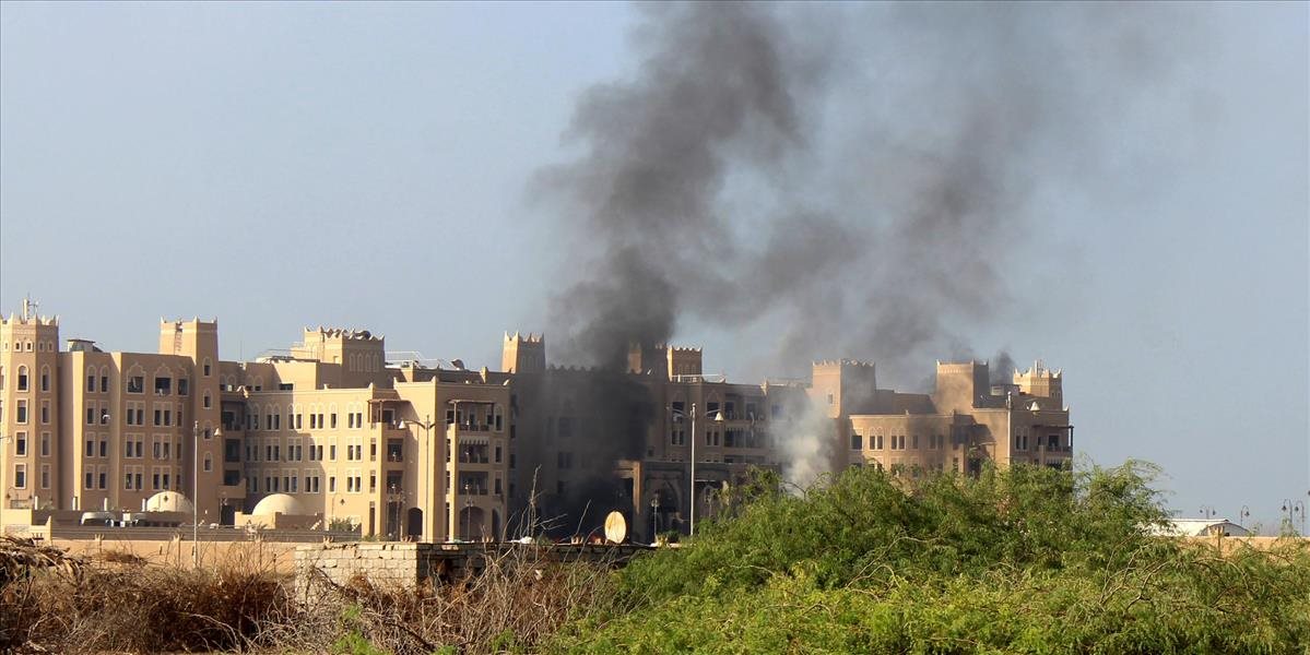 Jemenskí povstalci odpálili ďalšiu raketu na Saudskú Arábiu