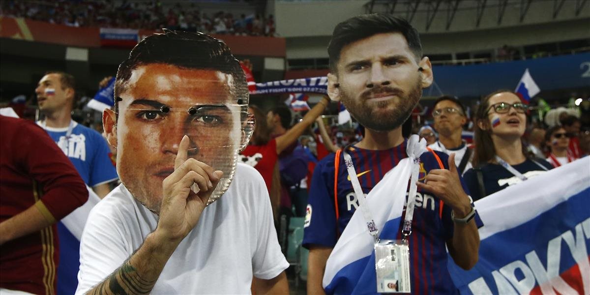 Messi, Ronaldo a Salah sa uchádzajú o cenu pre najlepšieho útočníka