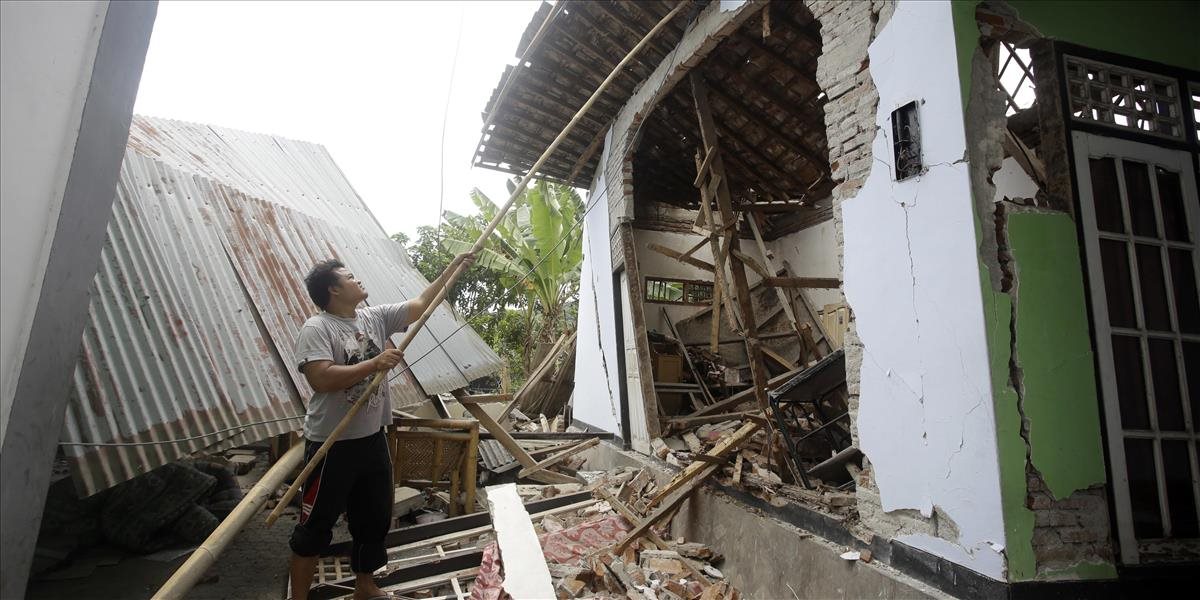 Silné zemetrasenie zdvihlo povrch ostrova Lombok o 25 centimetrov