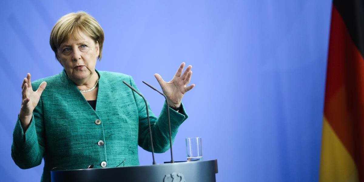 Nemecko je otvorené dodávkam zbraní do Angoly, tvrdí Merkelová