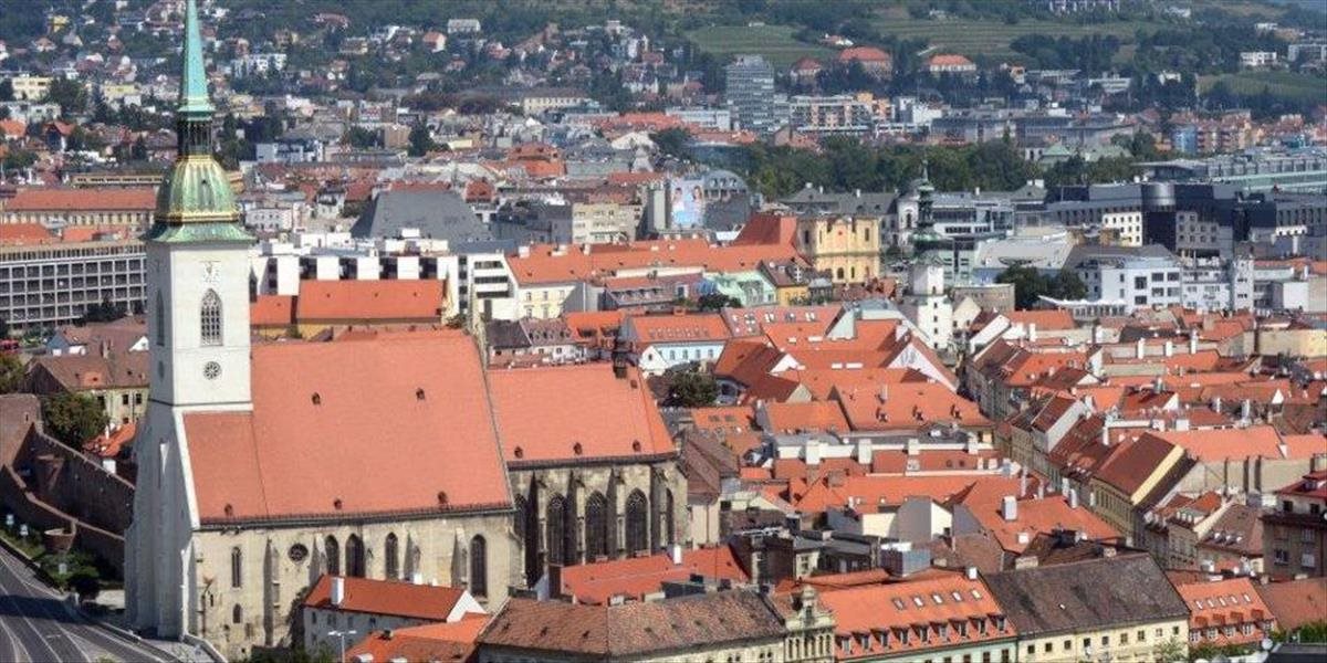 Staré Mesto má 30 nových košov, najmä na promenáde pri Dunaji