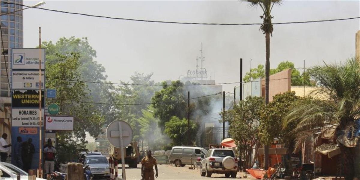 Výbuch bomby zabil osem príslušníkov bezpečnostných síl