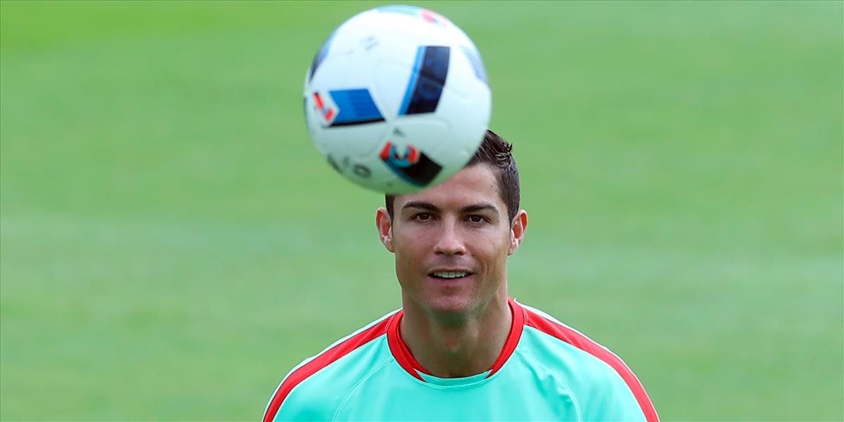 Zlatú loptu FIFA získa jeden z trojice Ronaldo, Modrič, Salah
