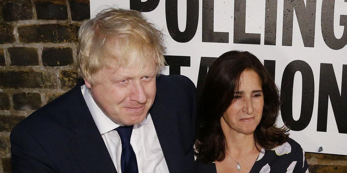 Bývalý šéf britskej diplomacie Boris Johnson sa po 25 rokoch manželstva rozvádza