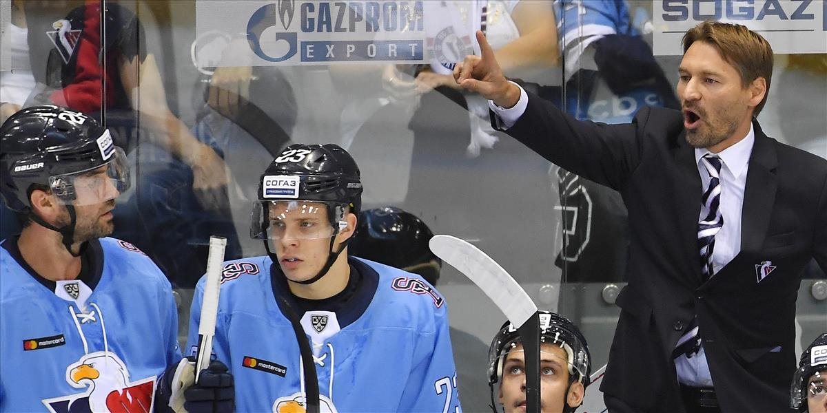 KHL: Pre Országha to bude ťažká úloha, Slovan nestačil na Jaroslavľ korčuliarsky ani fyzicky a štvrtý raz prehral