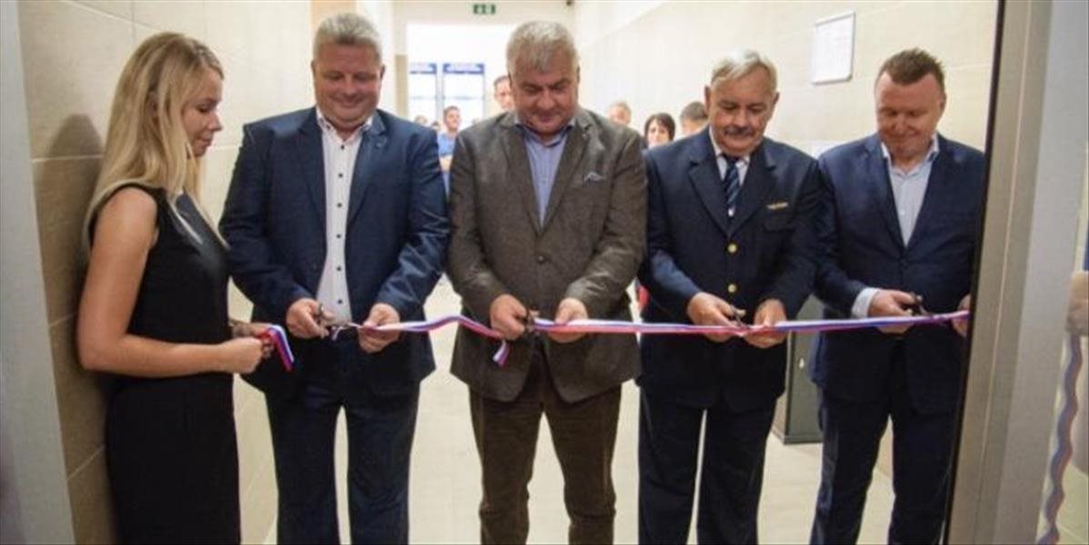 ŽSR tvrdia, že pri novej čakárni v Bratislave za takmer milión eur nepochybili