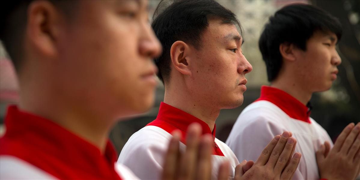 Vatikán uzavrel s Čínou  dohodu o vymenúvaní biskupov