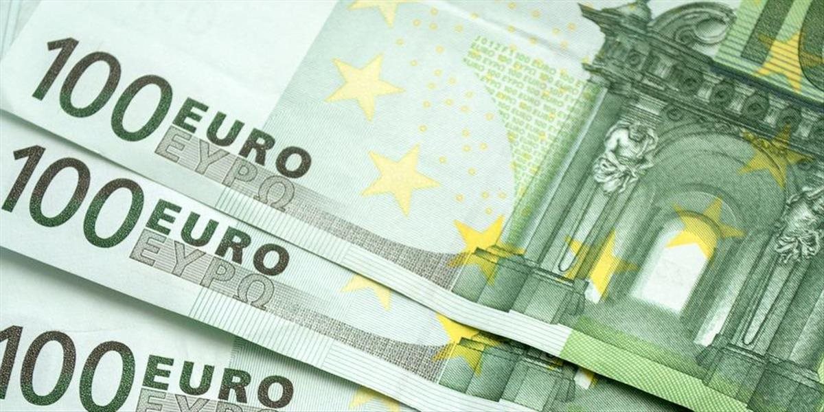 Maximálny vianočný príspevok pre niektorých penzistov aj koncom tohto roka dosiahne 100 eur