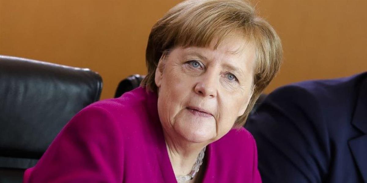 Kancelárka Merkelová nepožiada parlament o vyjadrenie dôvery