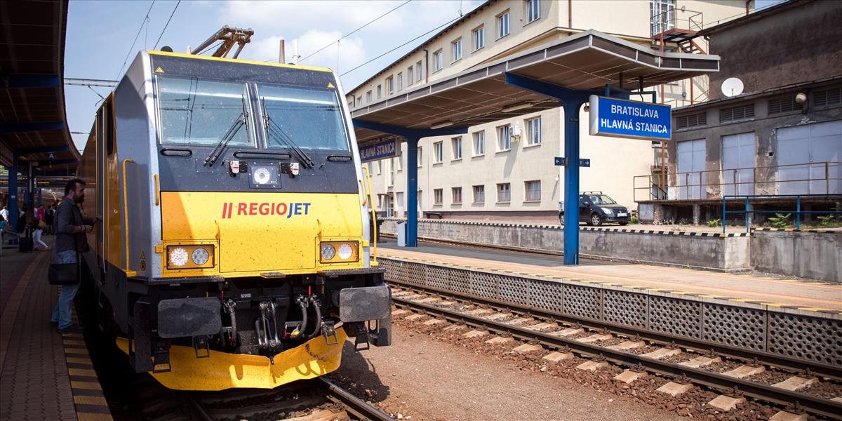 RegioJet chce prijať 30 nových stevardov a vlakvedúcich