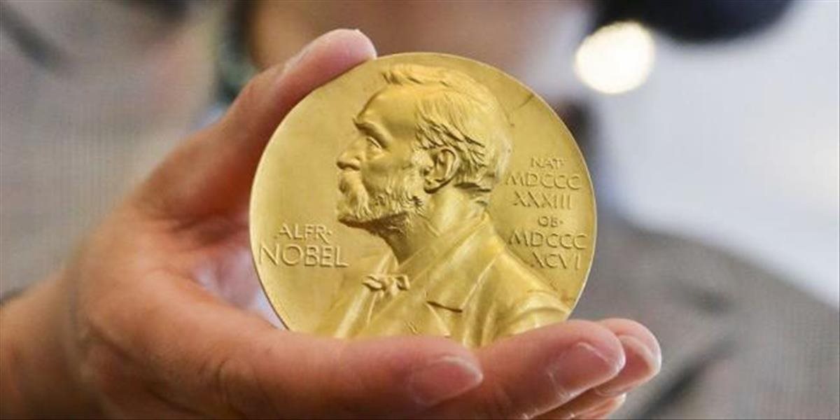 Nobelovu cenu za fyziku získali 3 vedci za objavy v laserovej fyzike