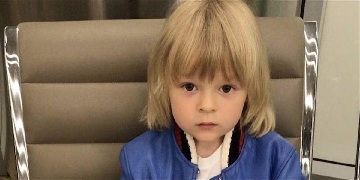 FOTO + VIDEO Syn slávneho Pľuščenka: Päťročná hviezda modelingu a krasokorčuľovania