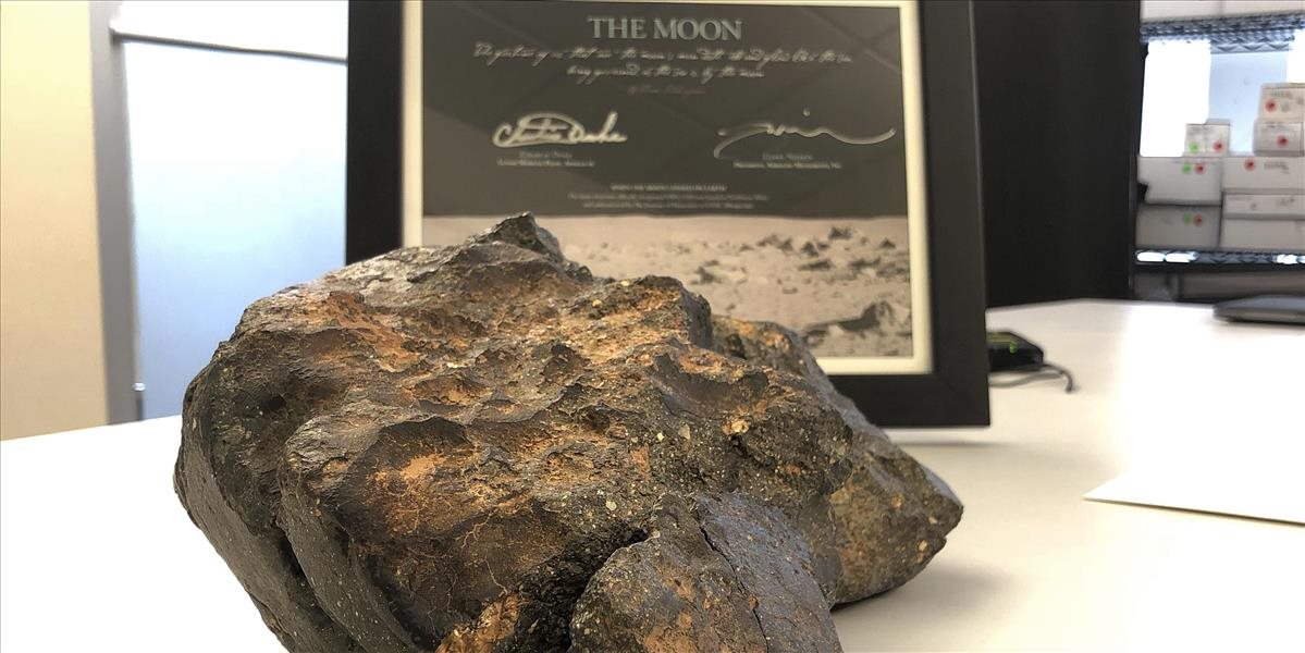 V Bostone vydražili raritný meteorit z Mesiaca