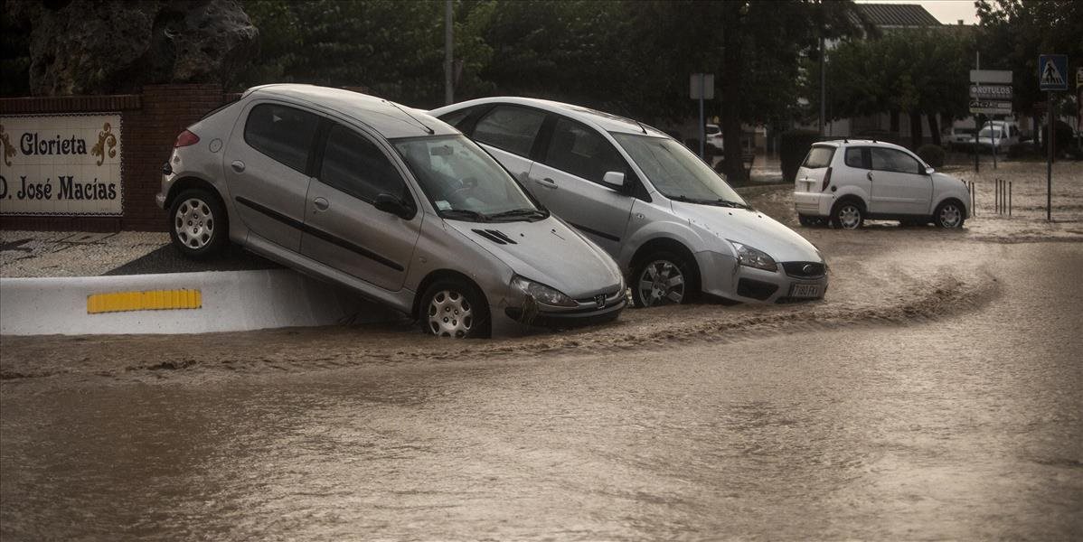 Lejaky a záplavy na juhu Španielska si vyžiadali najmenej jednu obeť