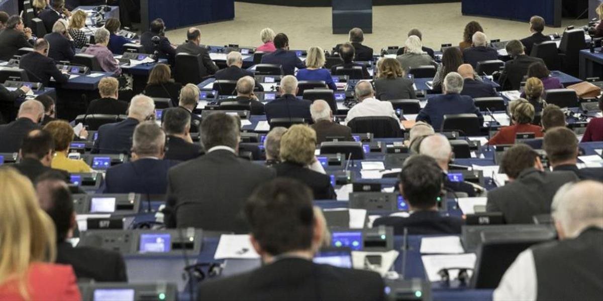 Europoslanci navrhli mechanizmus EÚ na ochranu demokracie a právneho štátu