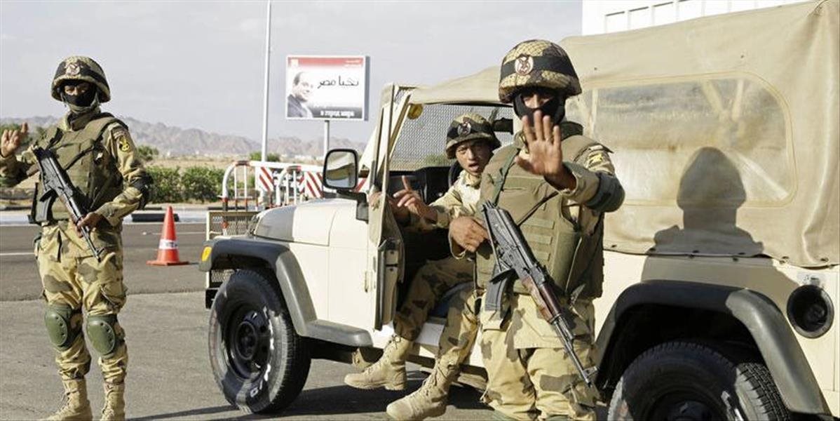 Vojaci 6 arabských krajín sa zúčastňujú na cvičeniach s ostrou paľbou