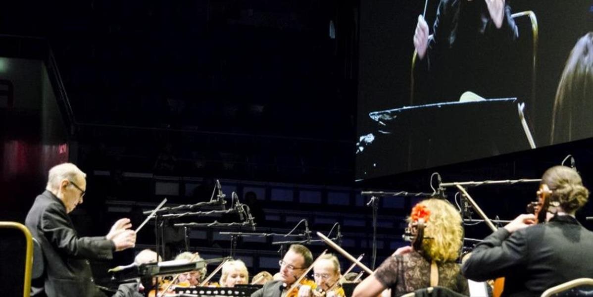 VIDEO Ennio Morricone oslávi svoje deväťdesiate narodeniny koncertom v Budapešti a v Prahe