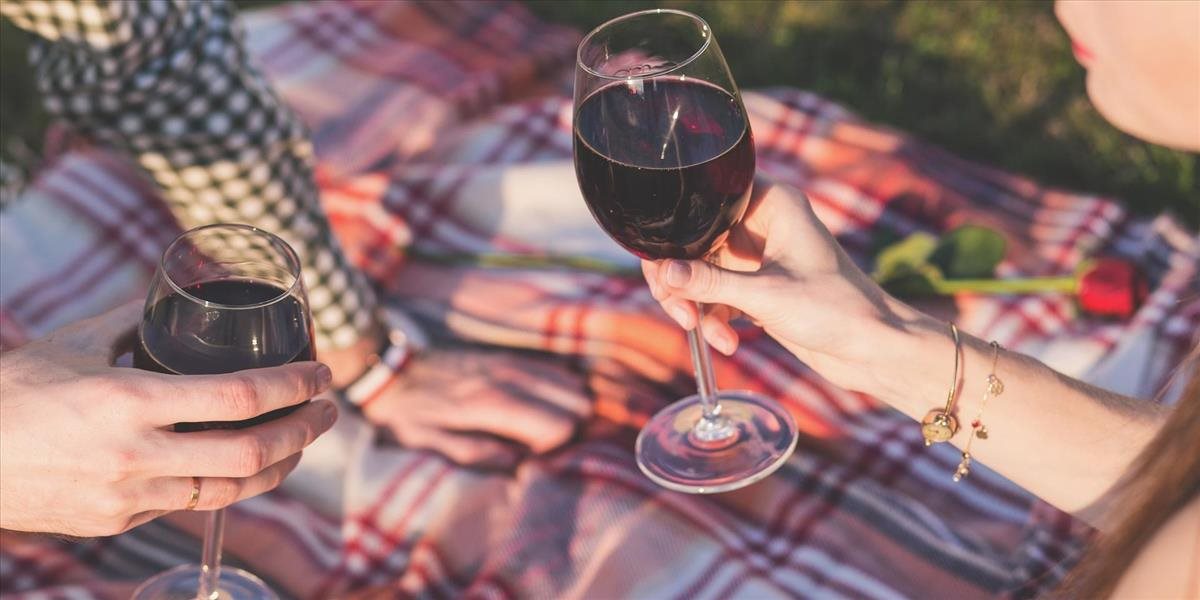 Je víno zdraviu škodlivé, alebo v malej miere prospieva? Vedci stále hľadajú zhodu
