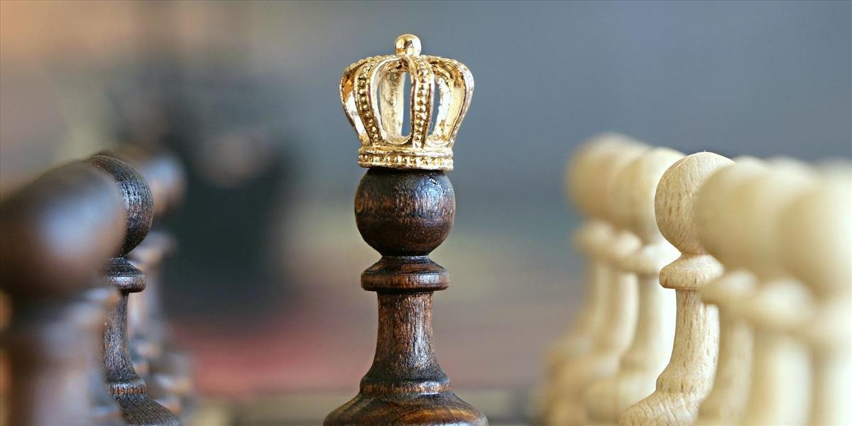 Veľmajster vytvoril slovenský rekord, naslepo odohral 10 šachových partií
